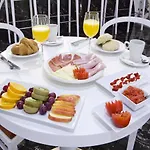 Hotel La Boutique Puerta Osario 3*