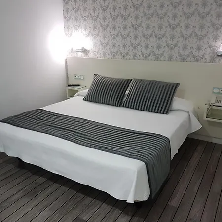 Hotel La Boutique Puerta Osario 3*