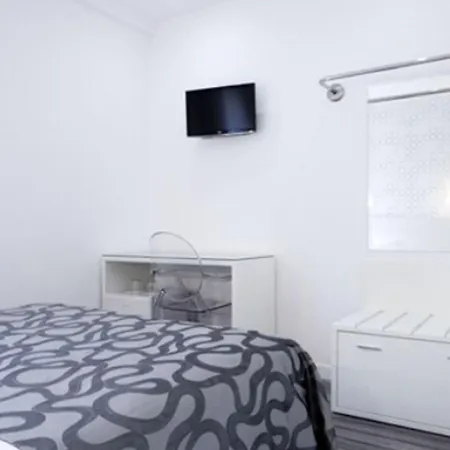 Hotel La Boutique Puerta Osario 3*