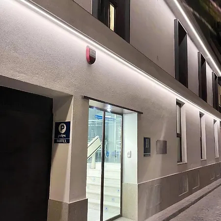 La Boutique Puerta Osario Hotel