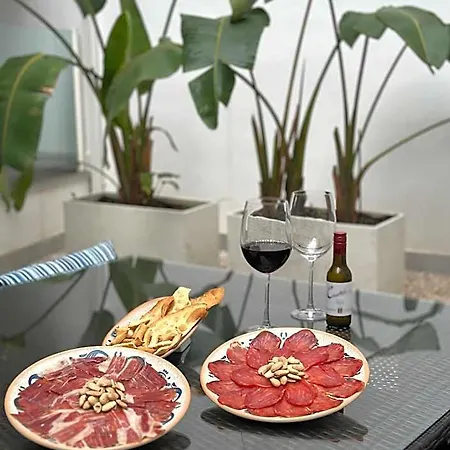 La Boutique Puerta Osario Hotel