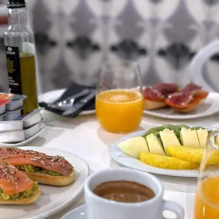 La Boutique Puerta Osario Hotel 3*