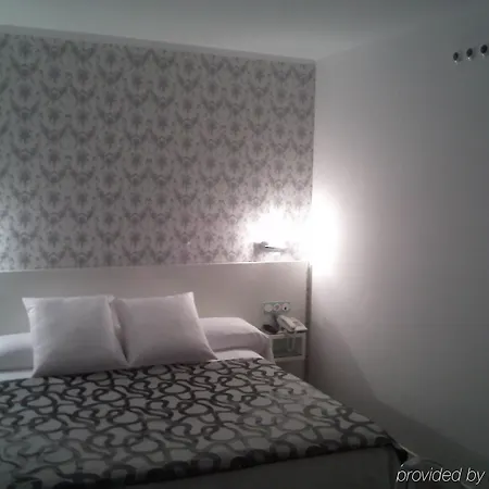 La Boutique Puerta Osario Hotel