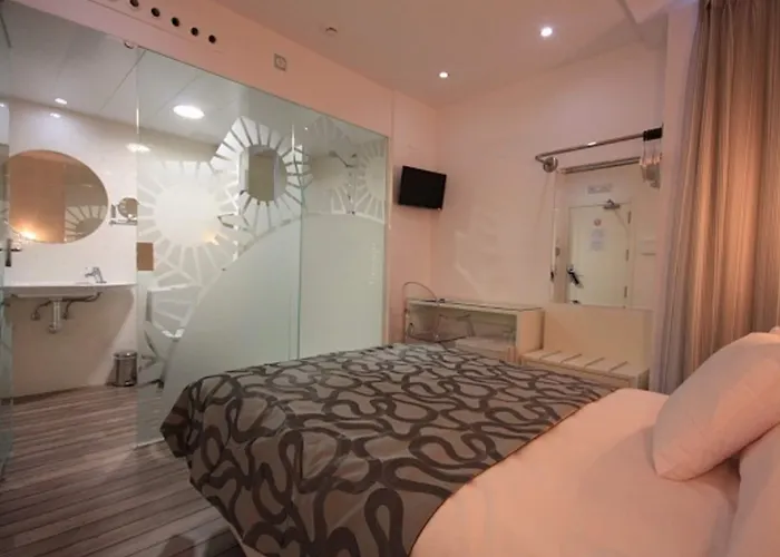 La Boutique Puerta Osario Ξενοδοχείο 3*