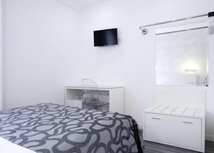 Отель La Boutique Puerta Osario 3*