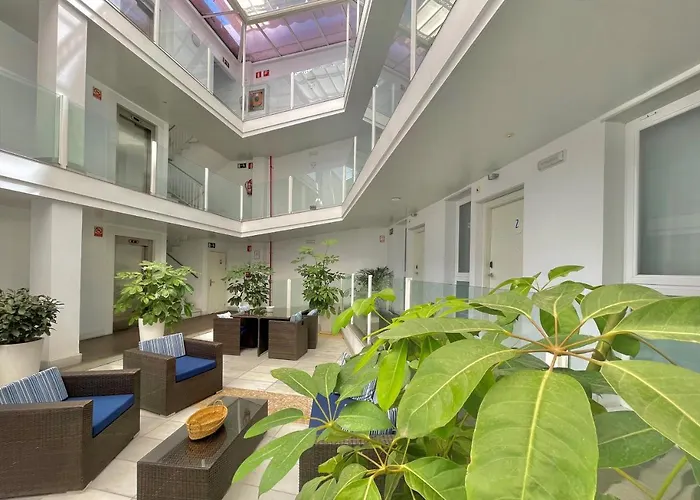 La Boutique Puerta Osario Hotel 3*