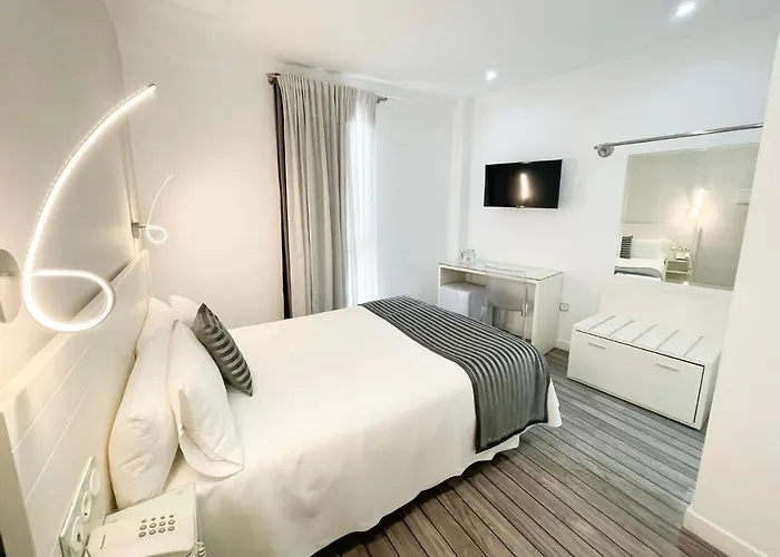 La Boutique Puerta Osario Готель 3*