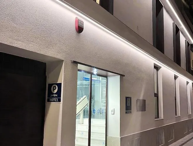 La Boutique Puerta Osario Готель