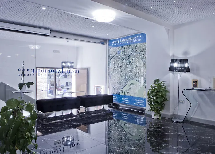 La Boutique Puerta Osario Кордова